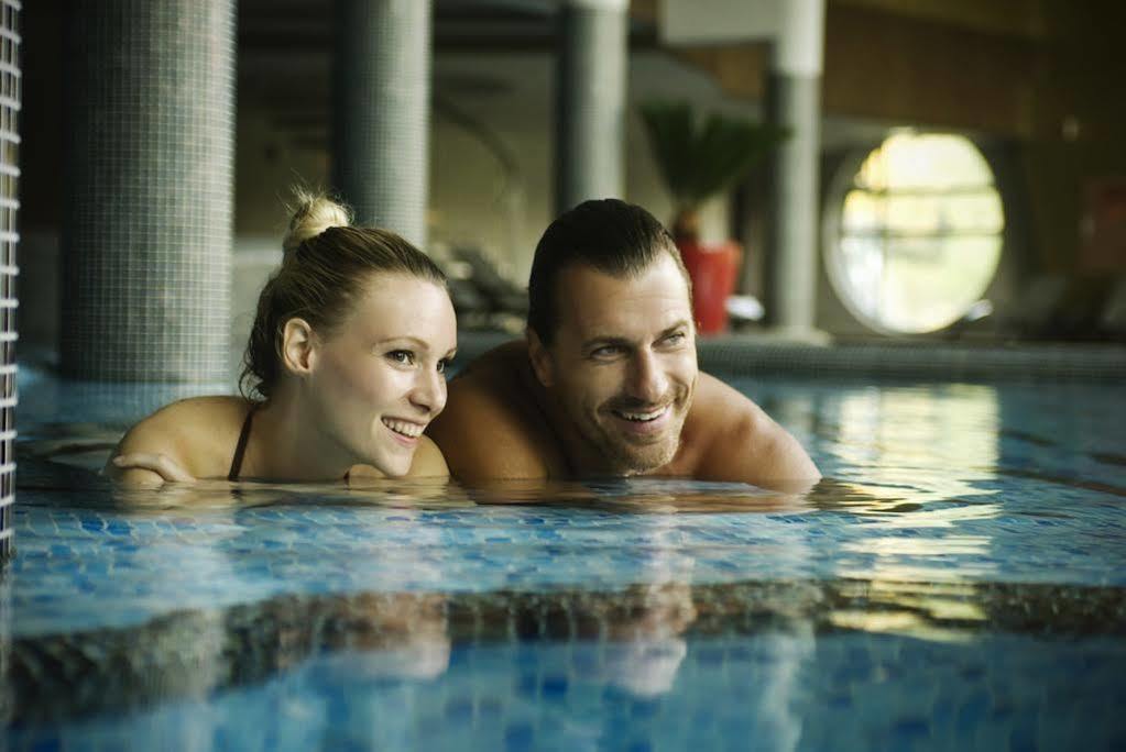 Azur Premium Hotel Siofok Ngoại thất bức ảnh
